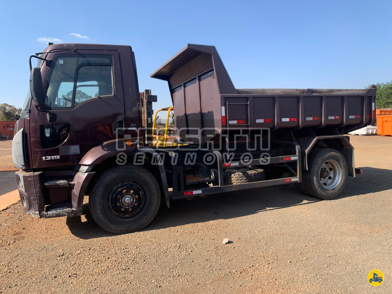 CAMINHAO FORD CARGO 1319 Caçamba Basculante Toco 4x2 Pessatti Seminovos CORDEIROPOLIS SÃO PAULO SP
